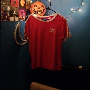 Red Adidas short sleeve t